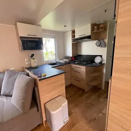 Mobil Glycines 1 Campsite